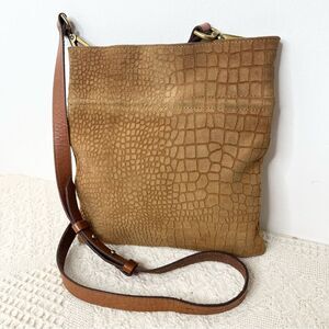 Free People Tan Brown Crocodile Embossed Suede Leather Crossbody Bag Swingpack